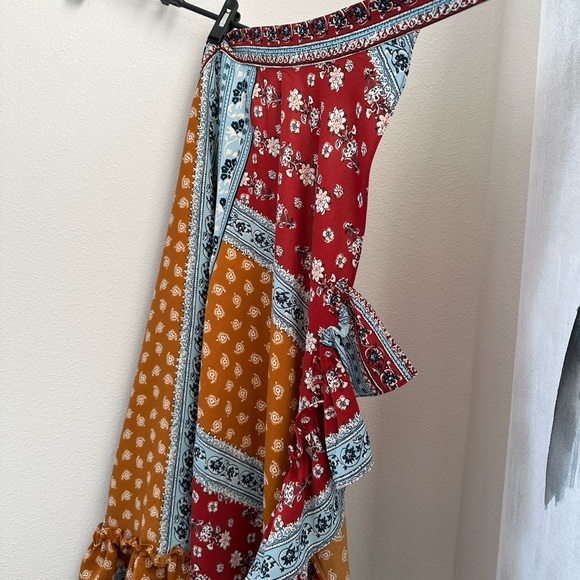 Guka Since Then Asymmetric Crop Top Sarong Skirt Set - Picture 6 of 10